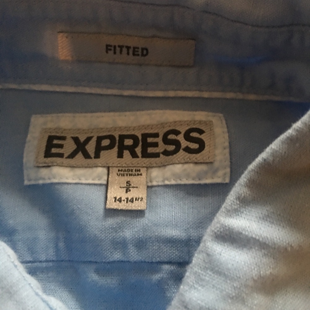 Express Fitted Button Down - Picture 2 of 5